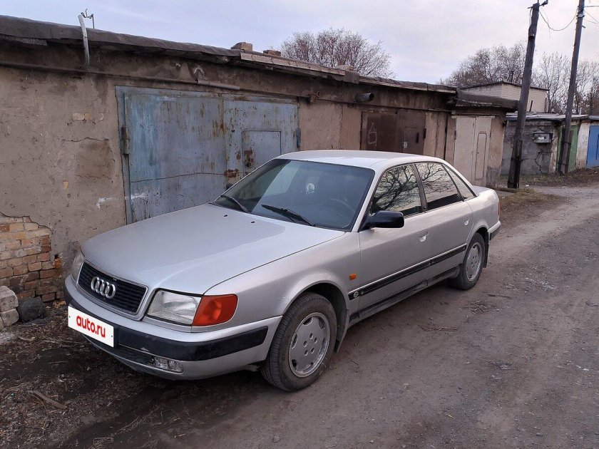 Ауди 100 92