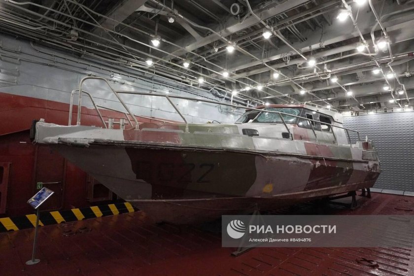 Выставка БДК Иван Грен в СПБ сила в правде