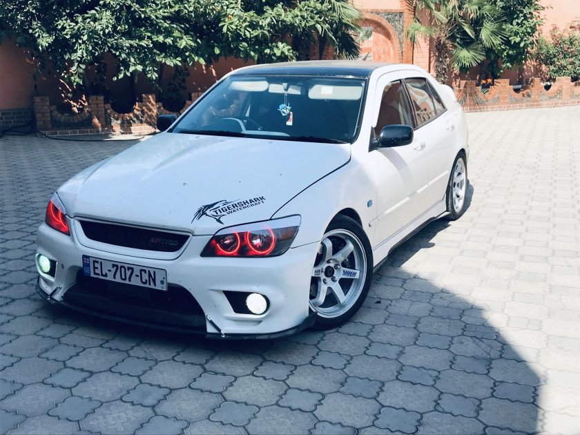 Тойота Альтеза rs200