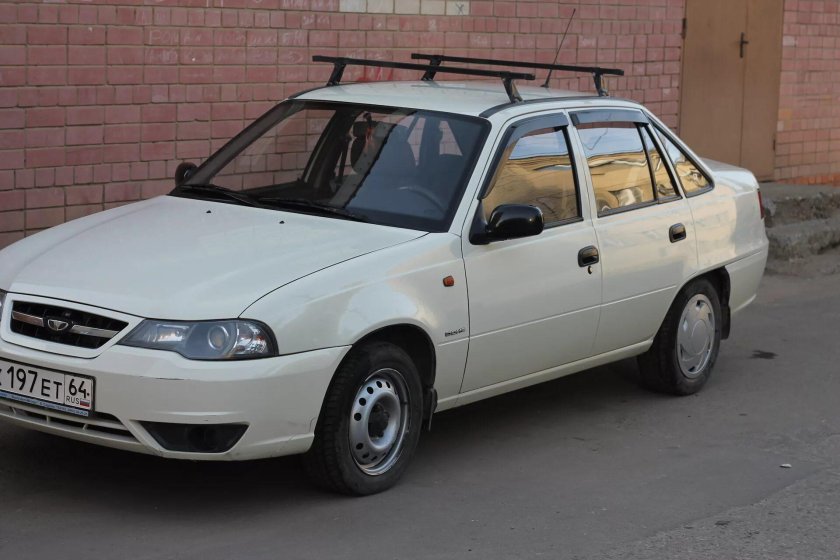 Багажник на крышу Daewoo Nexia