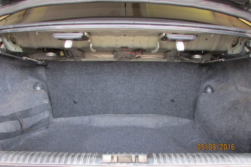 Пластик багажника Нексия