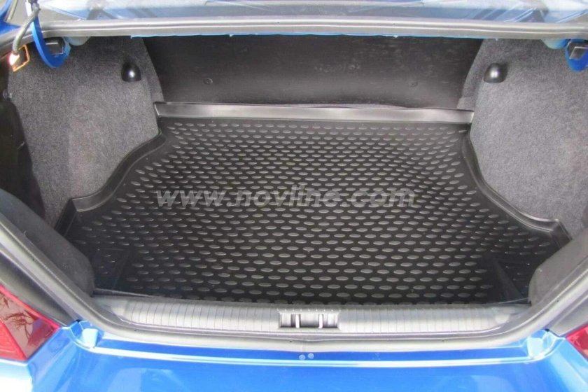 Коврик в багажник Daewoo Nexia