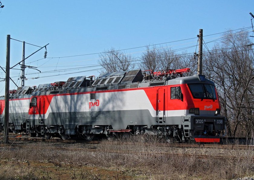 Тепловоз эп20