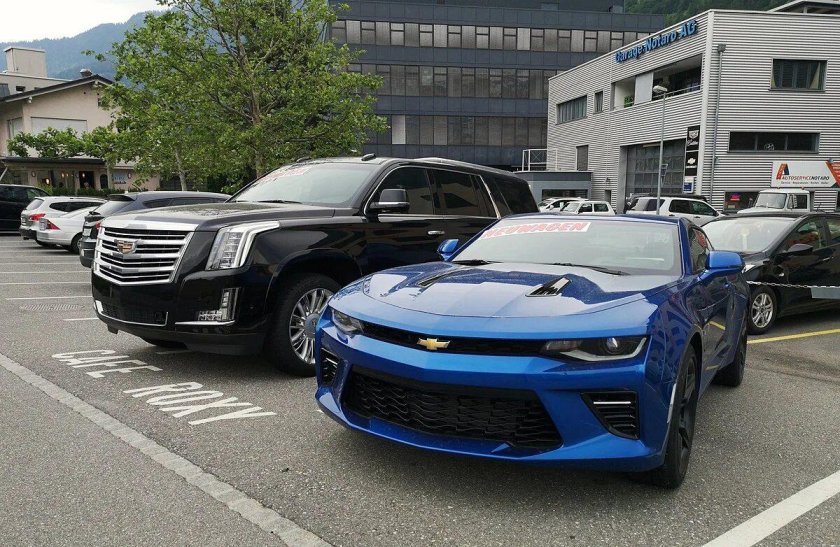 Шевроле Камаро 2018 синий