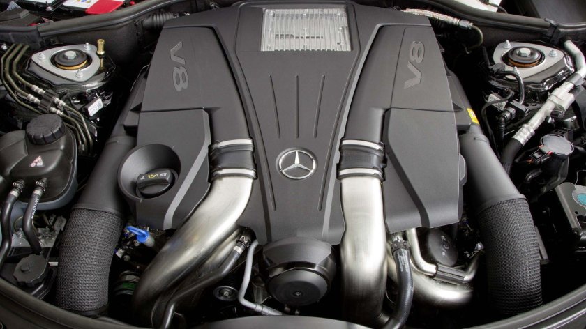 Мерседес s500 под капотом
