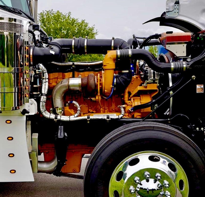 Петербилт 379