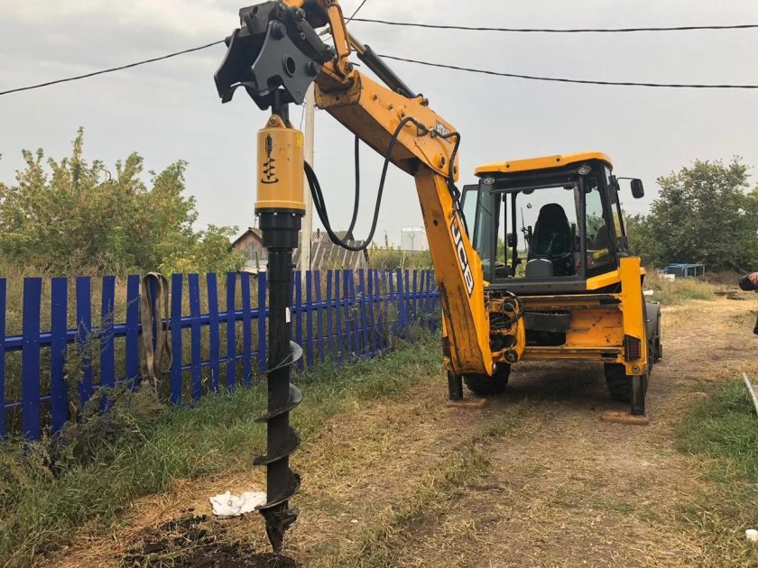 Ямобур JCB 3cx