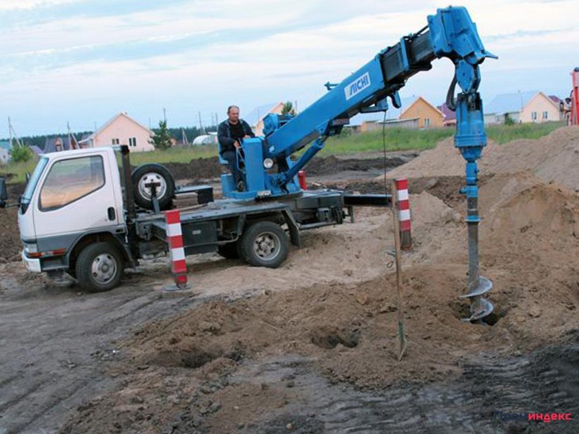 Ямобур глубина бурения до 10 м