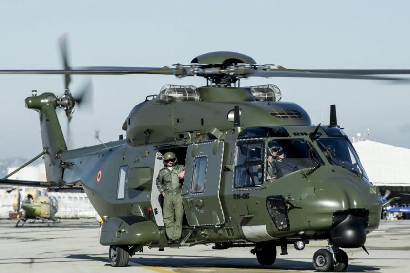 Nh90 TTH (Tactical transport Helicopter)