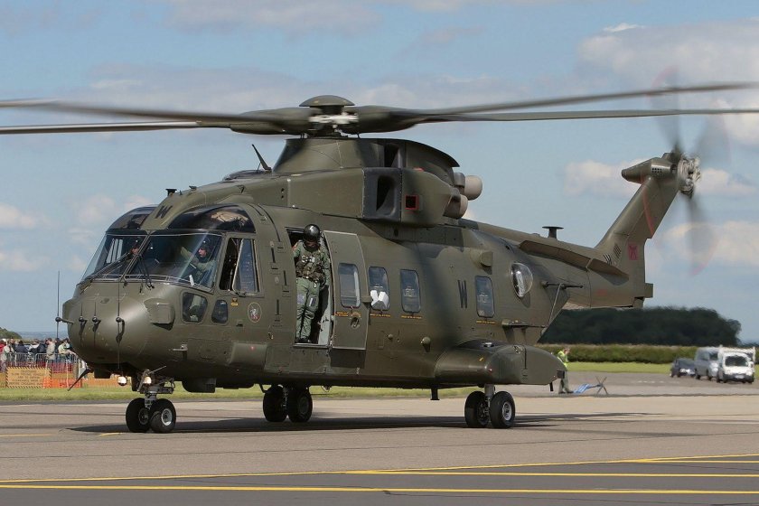 Вертолет военный