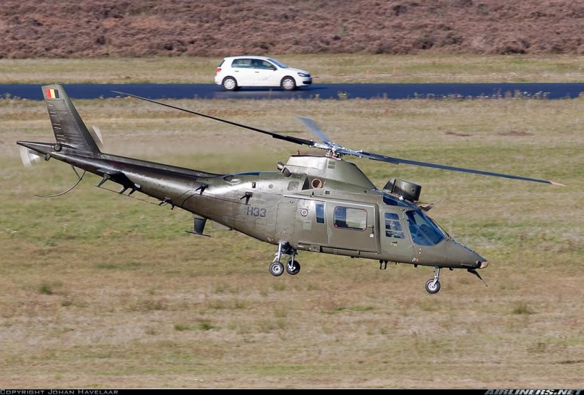 Agusta a.109 фото