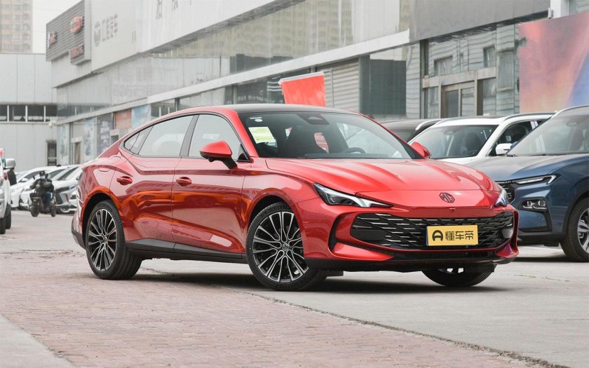 Премиальные китайские седаны