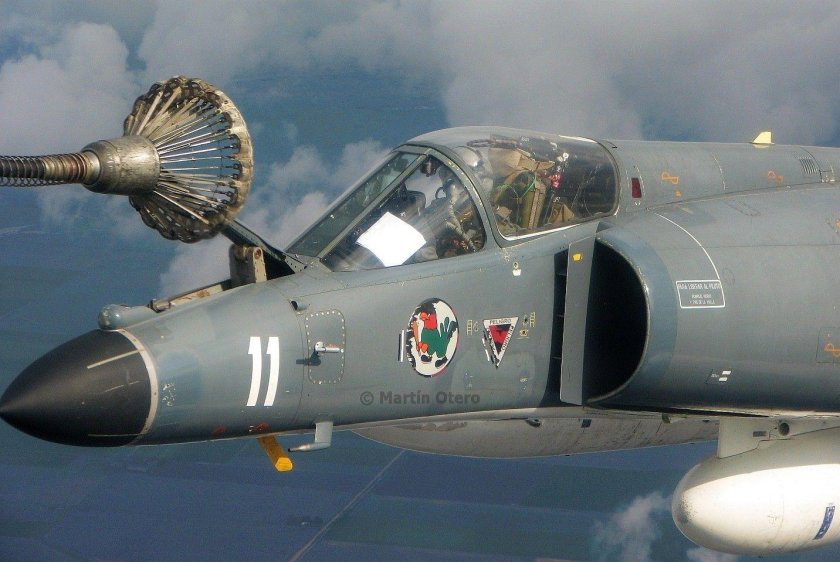 Истребитель военный