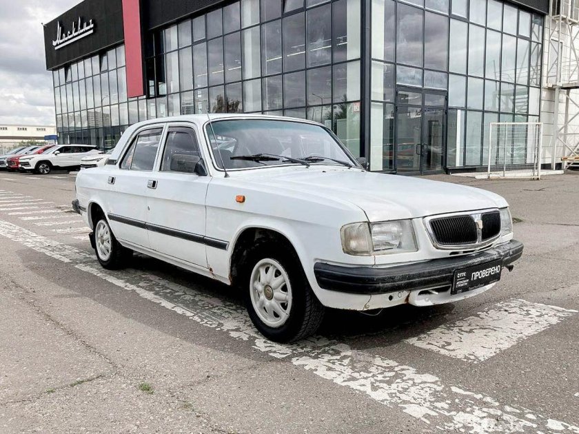 ГАЗ-3110 автомобиль