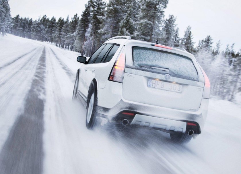 Машина зима