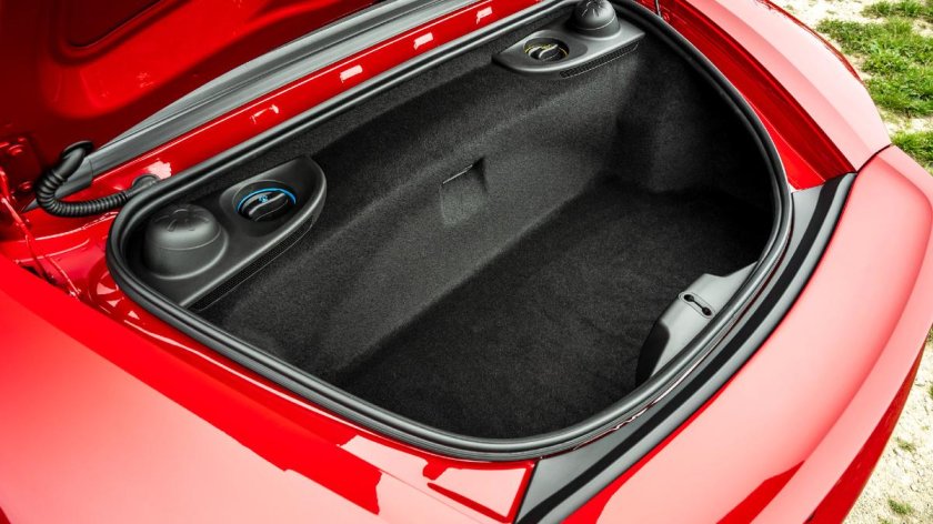 Порше Бокстер багажник