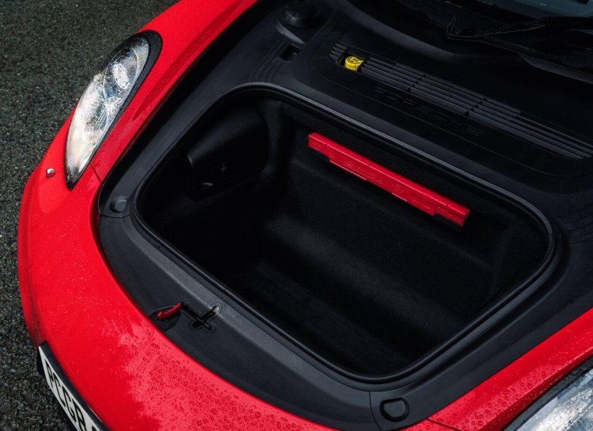 Porsche Cayman Trunk