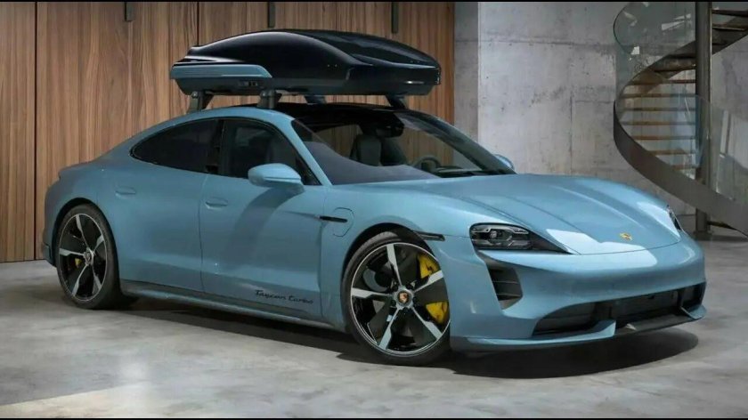 Porsche 911 с боксом Thule