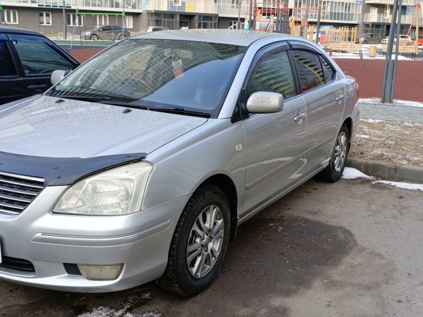 Toyota premio 2003