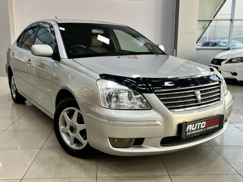Toyota premio 2003