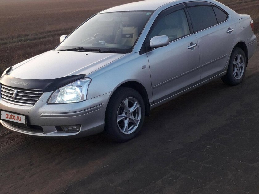 Toyota Premio 2004 года