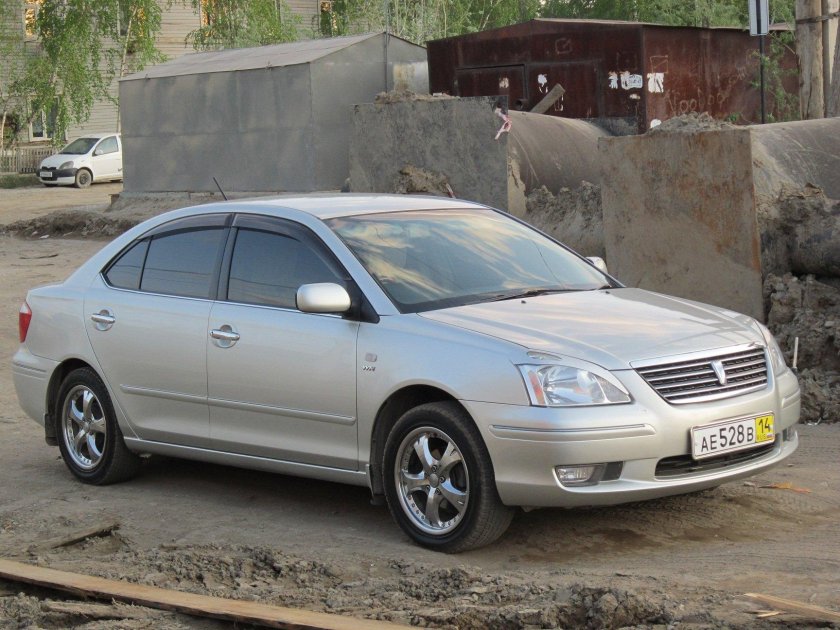 Тойота Премио 2002