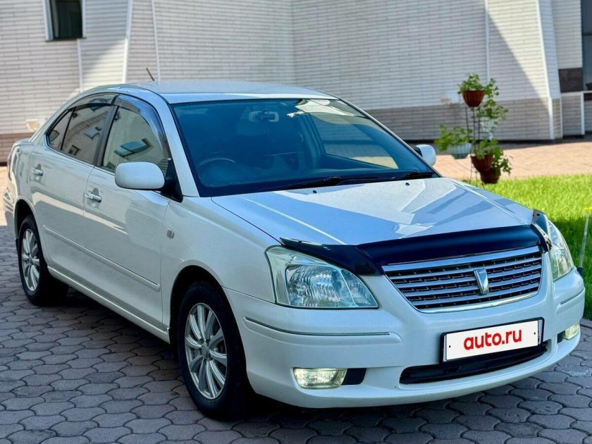 Toyota premio 2003
