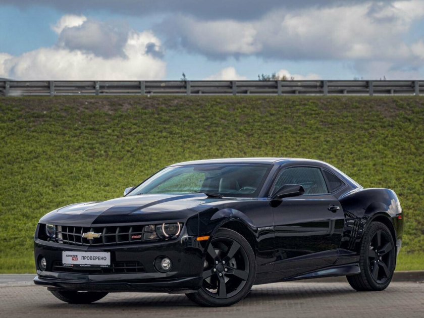 Машина chevrolet camaro