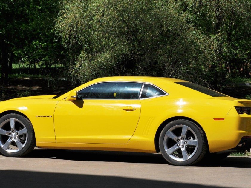 Chevrolet Camaro купе 5дв