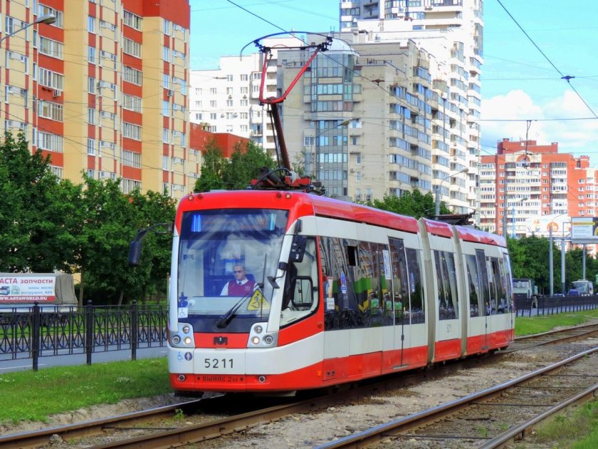 Трамвай БКМ 84300м