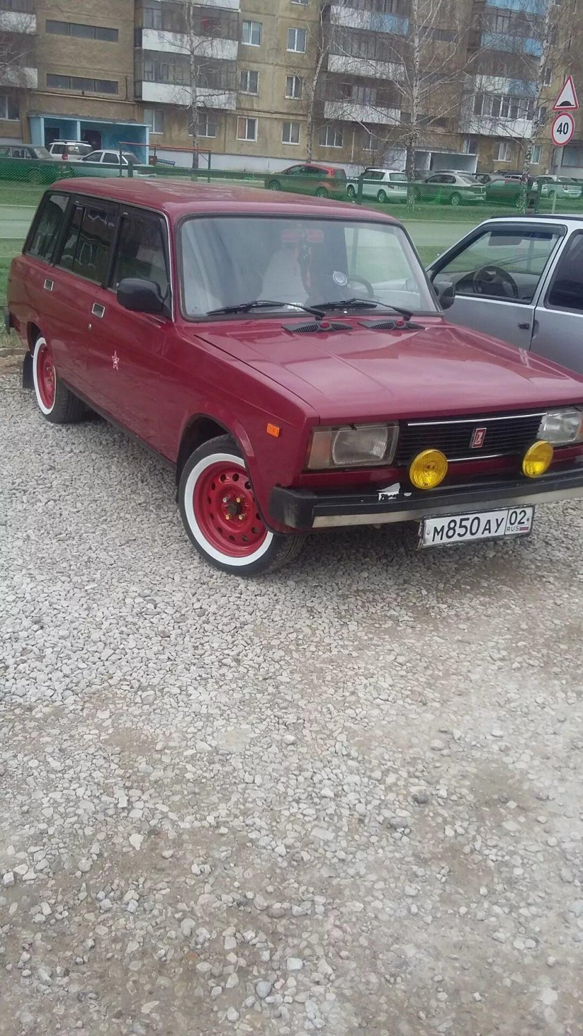 ВАЗ 2104 Вишневая