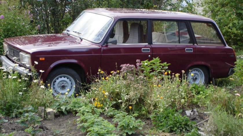 ВАЗ 2104 гранат