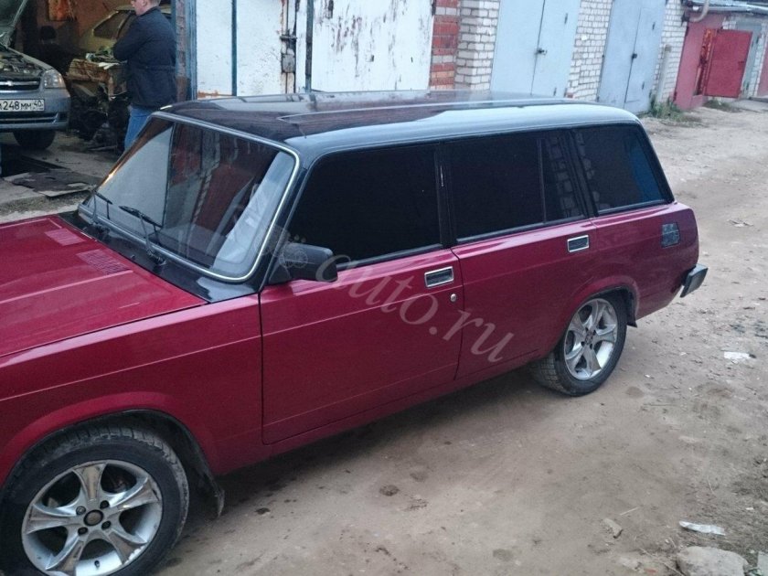 ВАЗ 2104 2 цвета