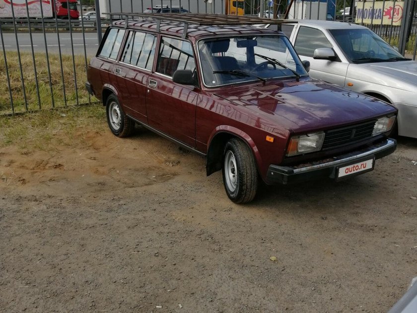 ВАЗ 2104 Вишневая