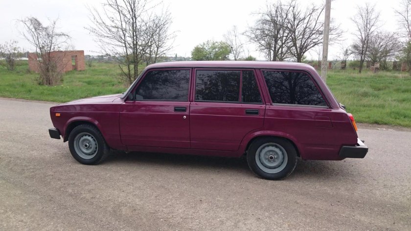 ВАЗ 2104 Вишневая тонированная