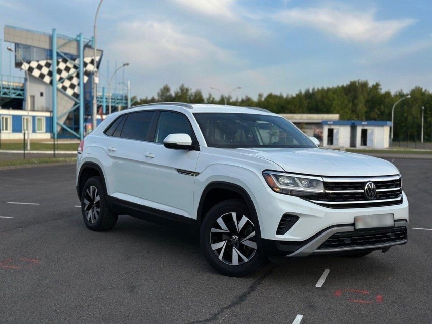 Volkswagen atlas cross sport