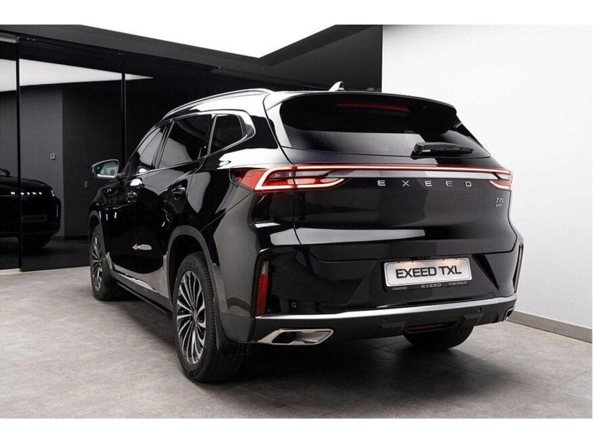 Exeed TXL 2023 Рестайлинг