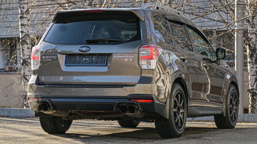 Субару форестер 2017