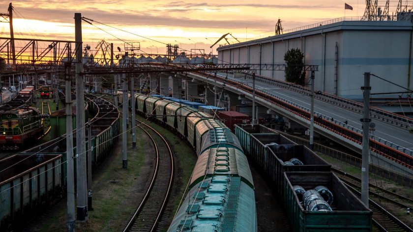 Локомотив Железнодорожный