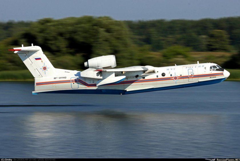 Самолёт-амфибия бе-200чс