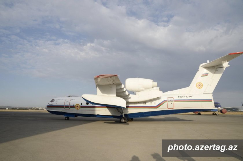 Самолет-амфибия «be 200 ÇS» Азербайджан