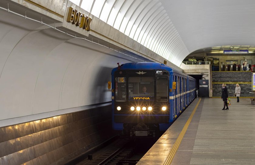 Минск метро вагон