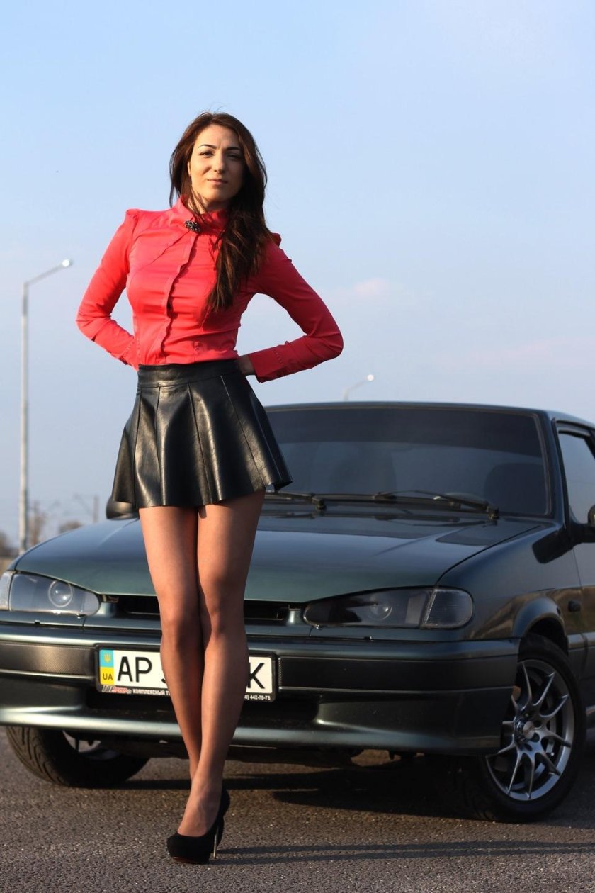 Девушки в юбках