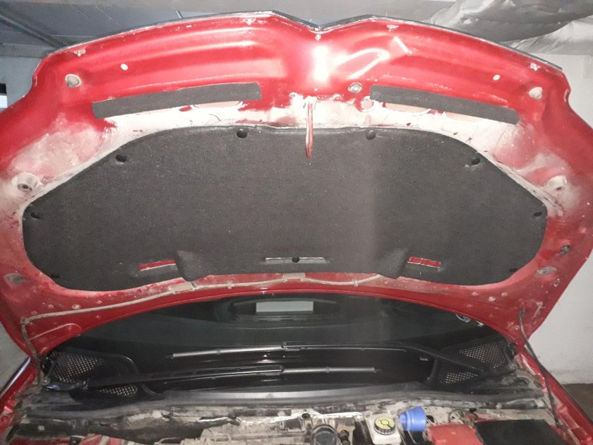 Теплоизоляция капота Citroen c4