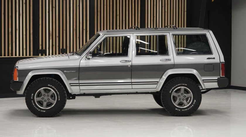Jeep cherokee sport