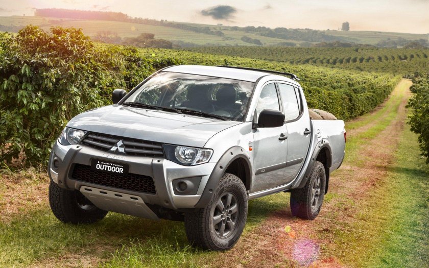 Митсубиси l200