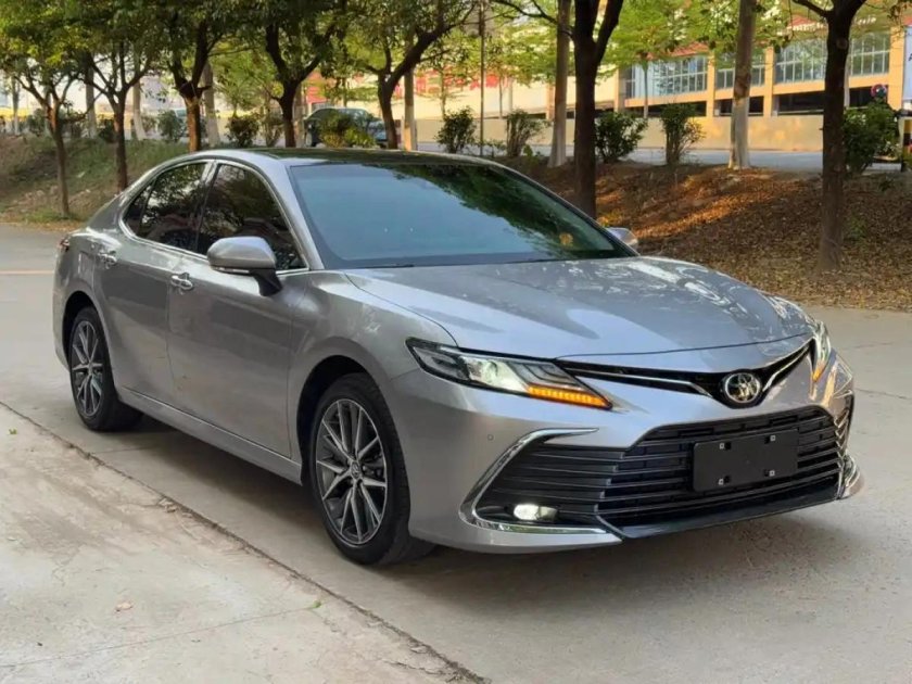 Toyota camry viii xv 70