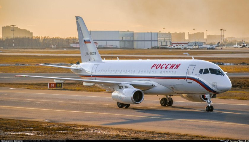 SSJ 100 сло Россия