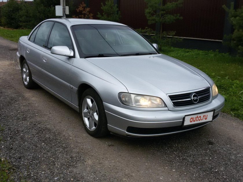 Opel Omega b 2004