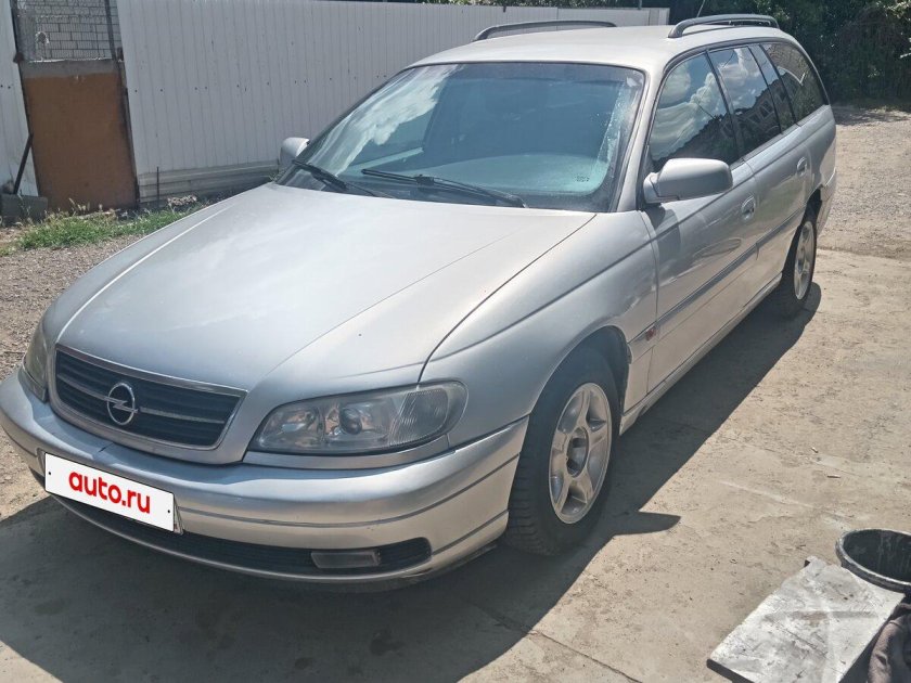 Opel omega 2000 года